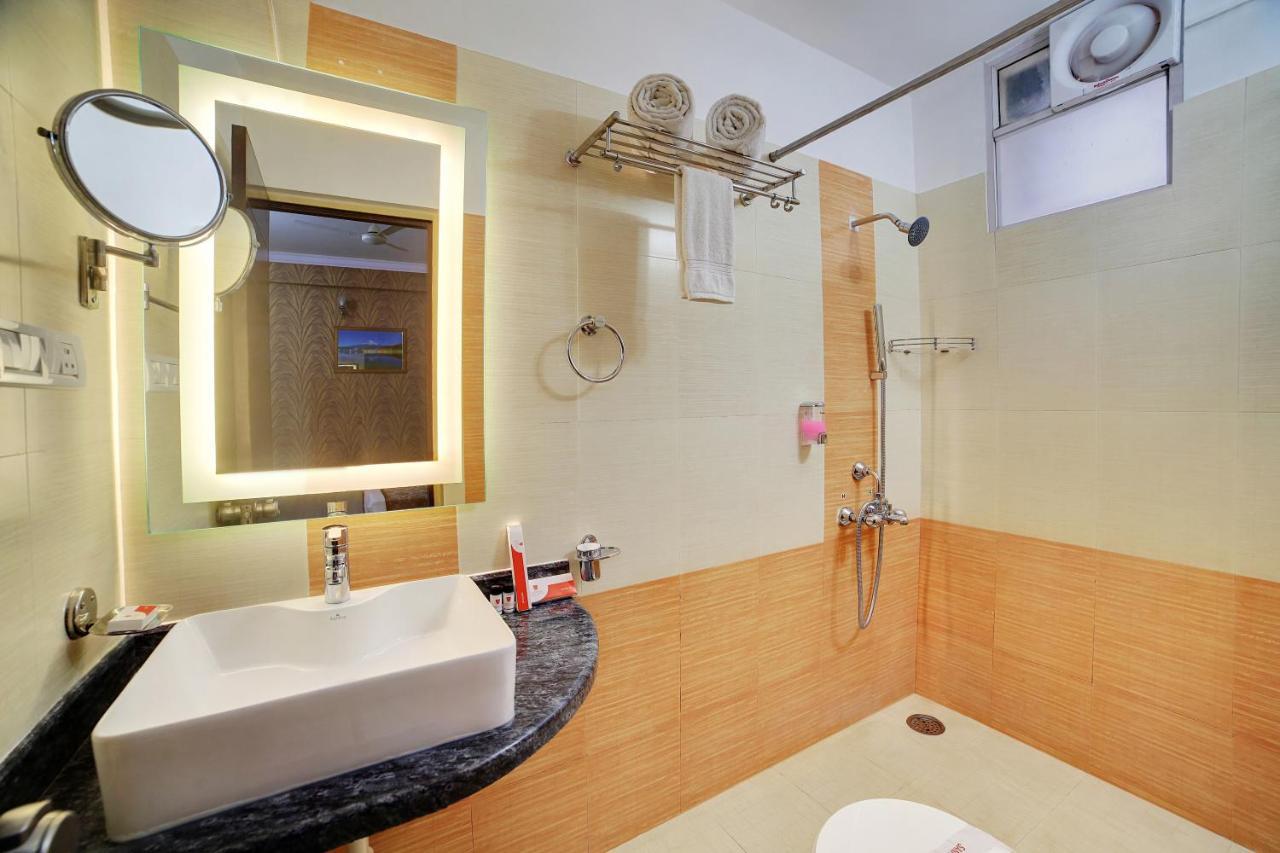 The Liverpool Blue Hotels Μπανγκαλόρ Εξωτερικό φωτογραφία