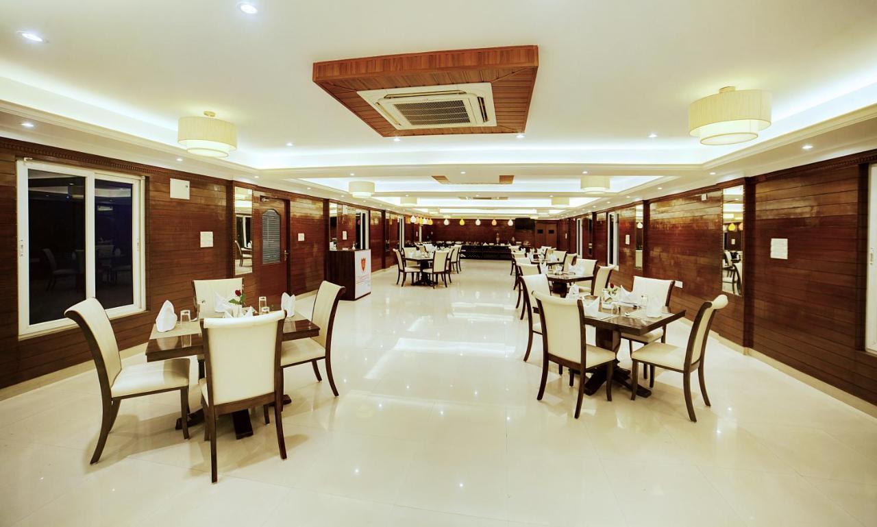 The Liverpool Blue Hotels Μπανγκαλόρ Εξωτερικό φωτογραφία