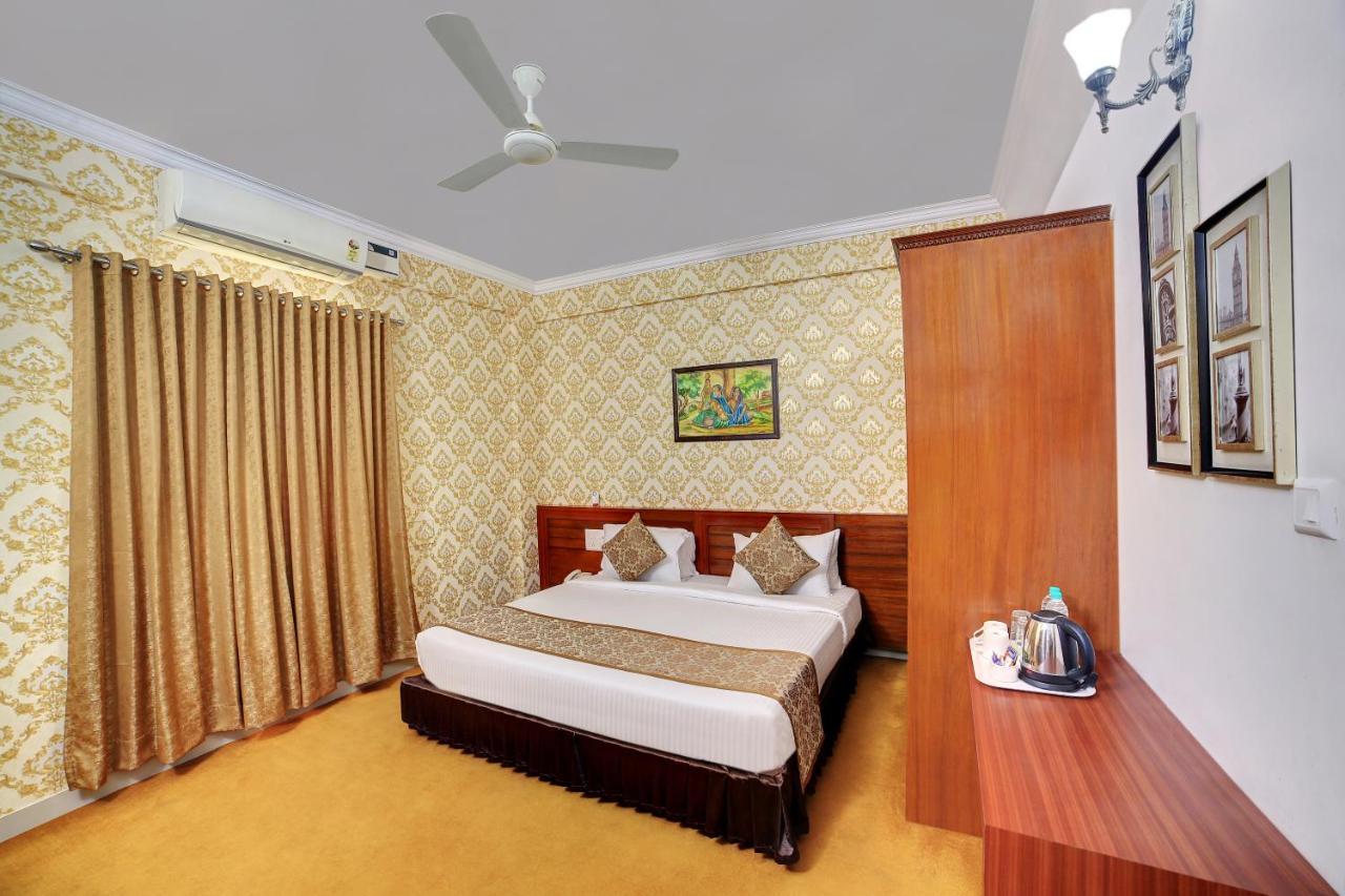 The Liverpool Blue Hotels Μπανγκαλόρ Εξωτερικό φωτογραφία